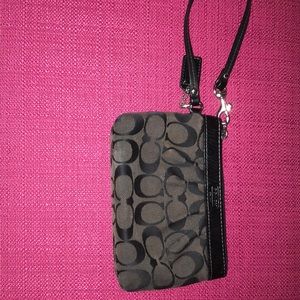 Wristlet